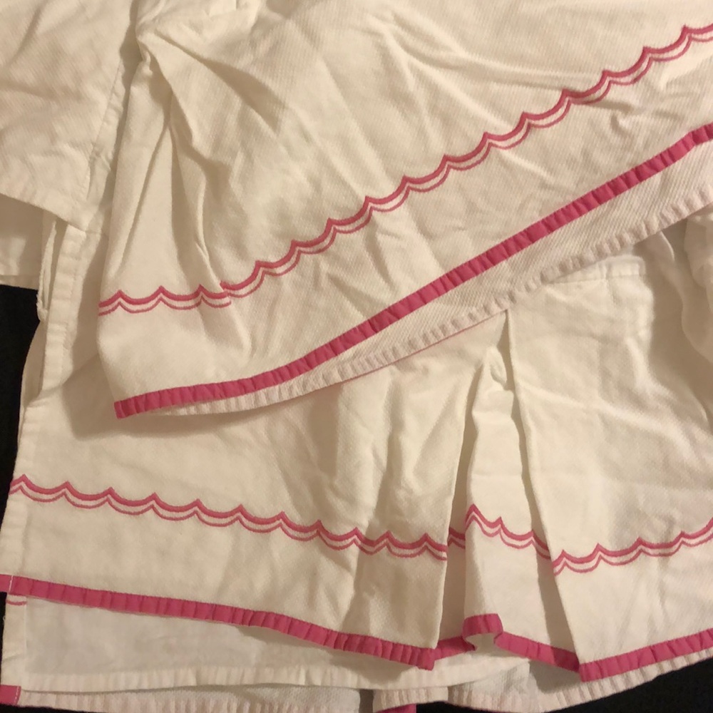 Pottery Barn (Crib size) dust ruffle